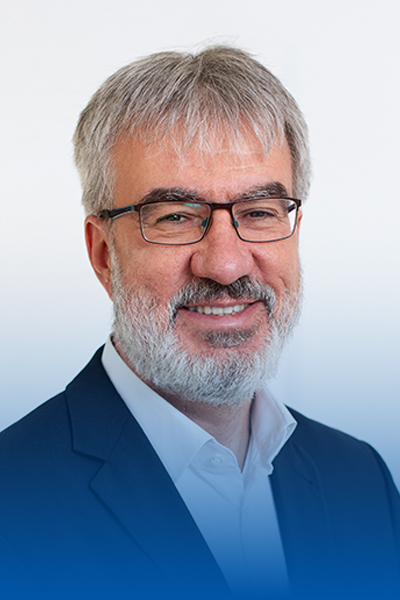 Zoltan Kaló